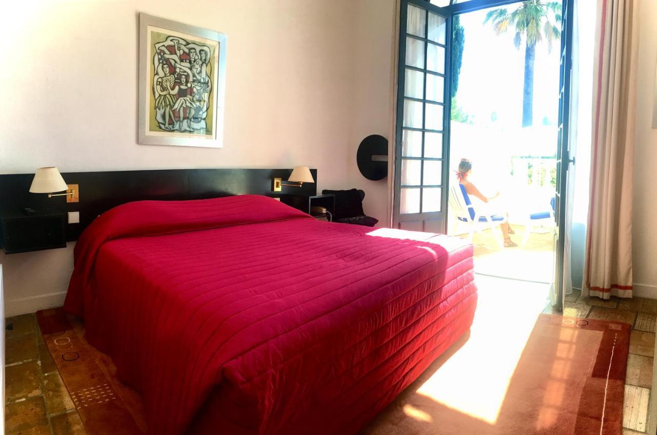 Des Mimosas Hotel 3*