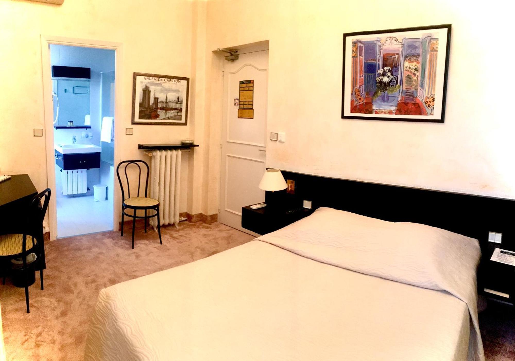 Des Mimosas Hotel 3*